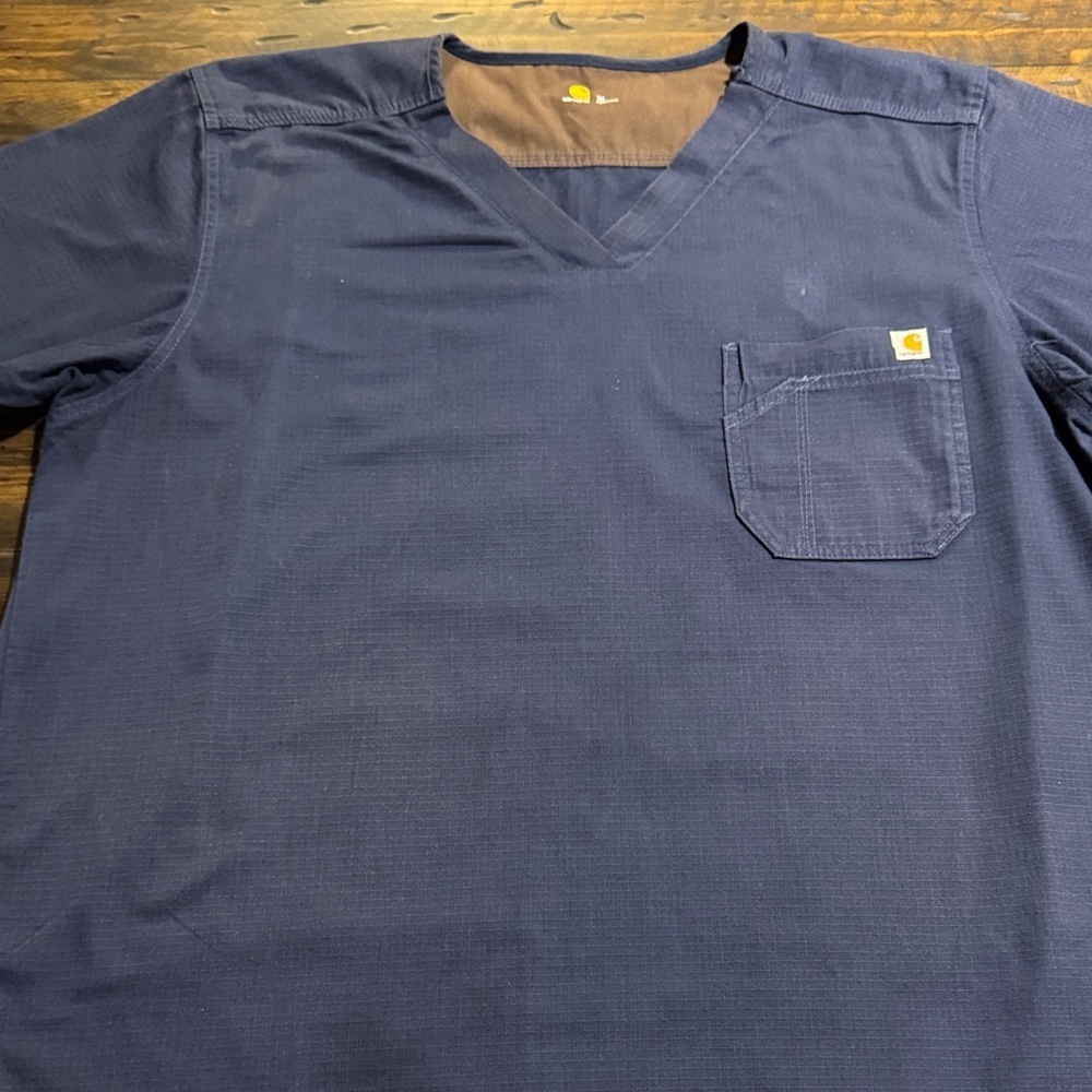 Carhartt Men’s Navy V-Neck Pocket Scrub Shirt-XL